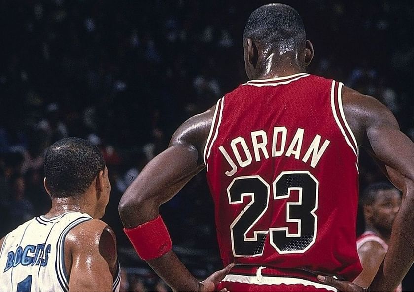 The time Muggsy Bogues took on Michael Jordan - Basketball Network