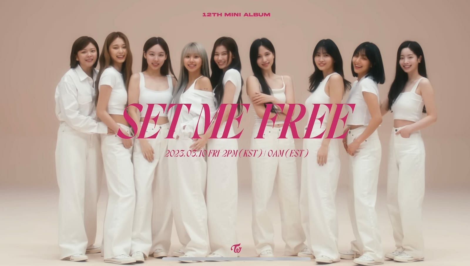 TWICE 'Set Me Free' Outfit