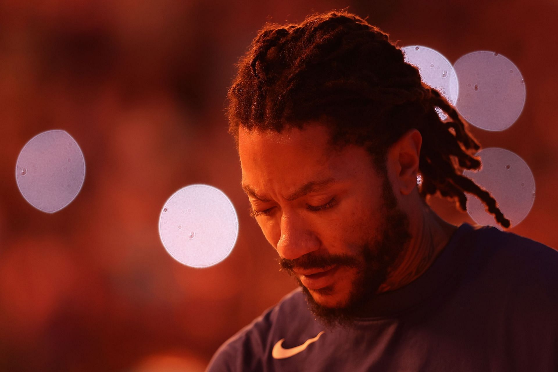 Is Derrick Rose Muslim? No, he hasn&#039;t converted to Islam (Image via Getty Images)