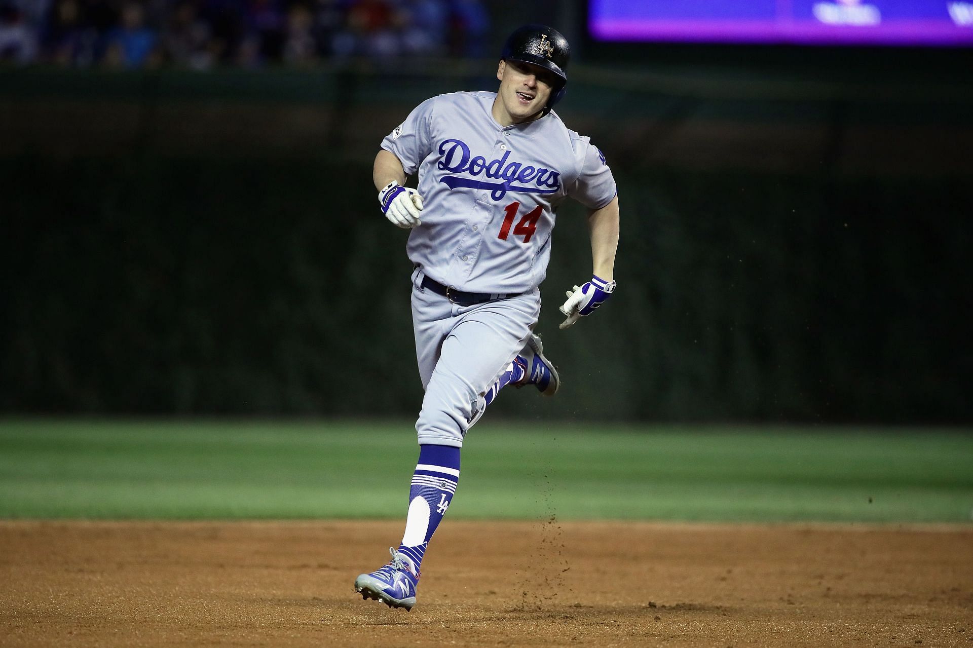 MLB's Kiké Hernandez Gifted Dude Wipes After Revealing He Pooped