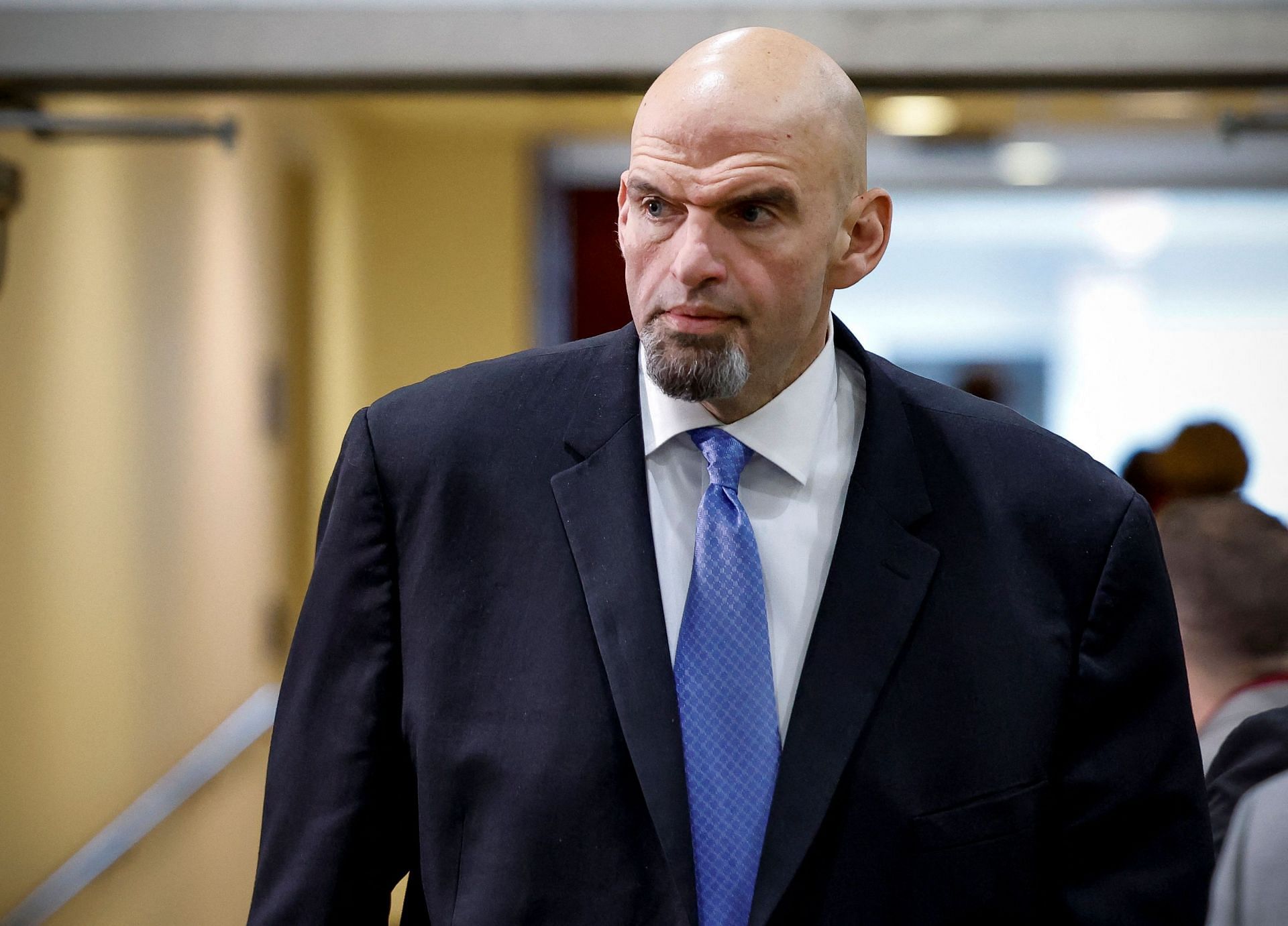 John Fetterman body double claim goes viral in wake of photo going viral (Image via AP)