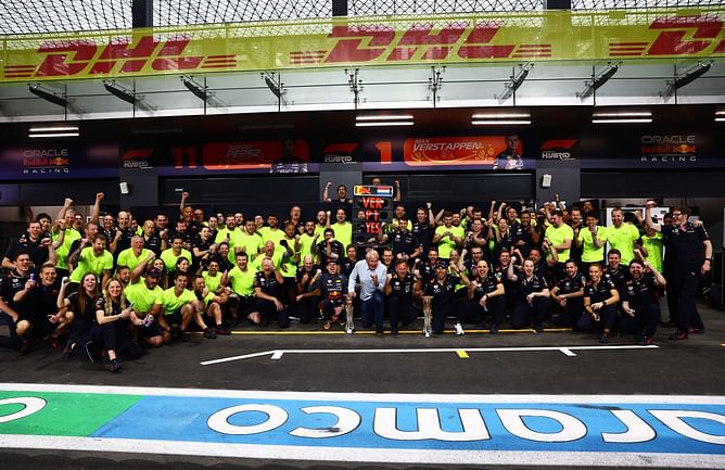 F1 teams risk penalty for pit wall fence celebrations after FIA's latest clampdown
