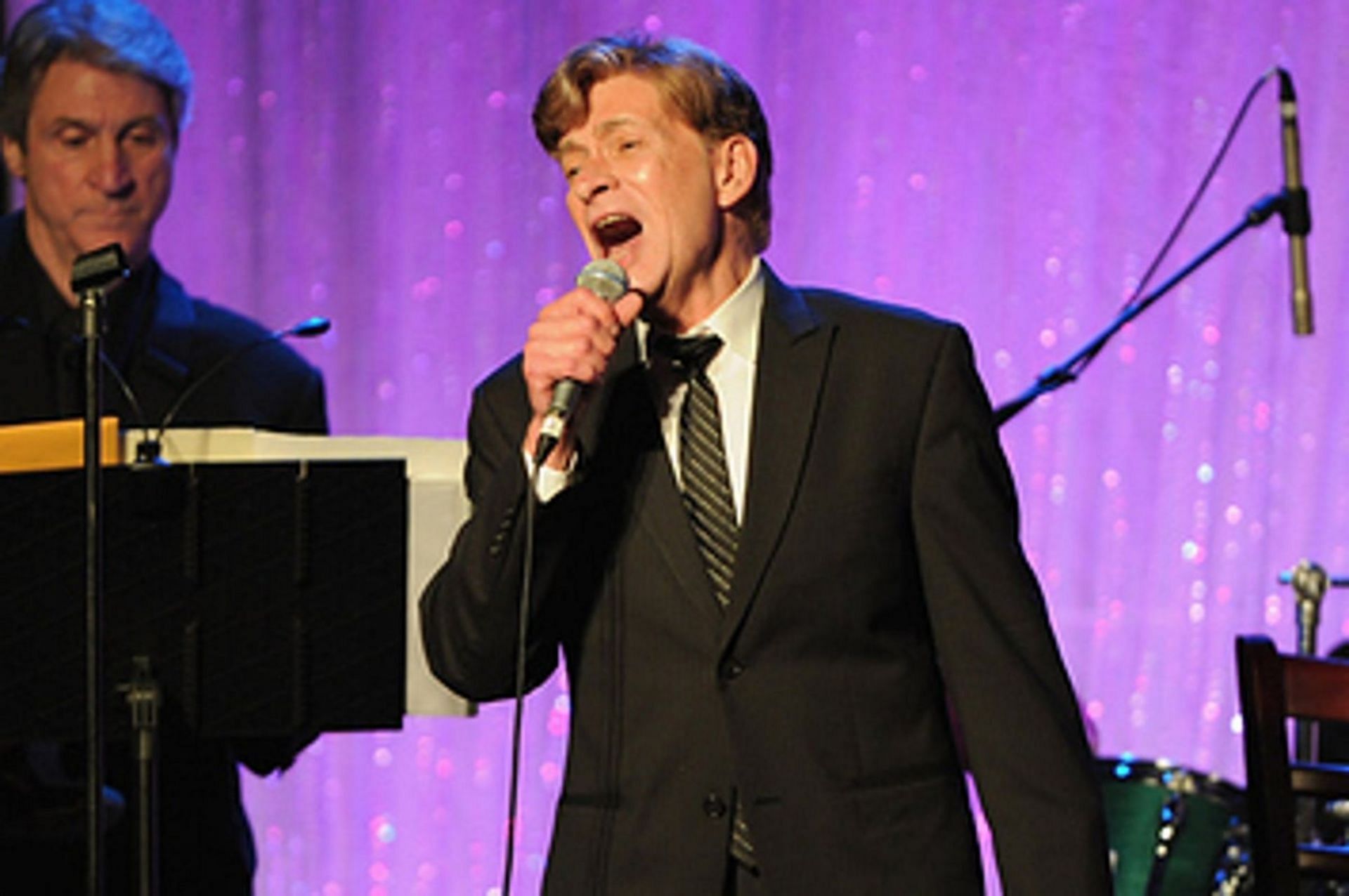 Bobby Caldwell&#039;s net worth (Image via Alberto E. Rodriguez / Getty Images)