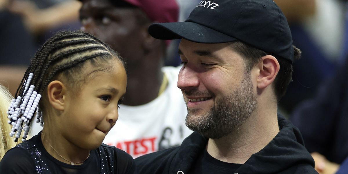 Alexis Ohanian shows off daughter Olympia