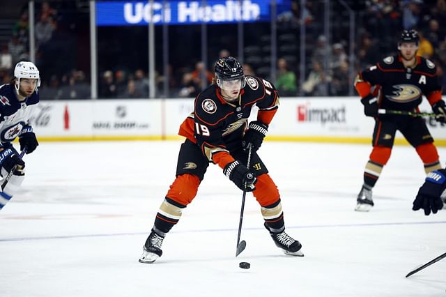 Winnipeg Jets v Anaheim Ducks