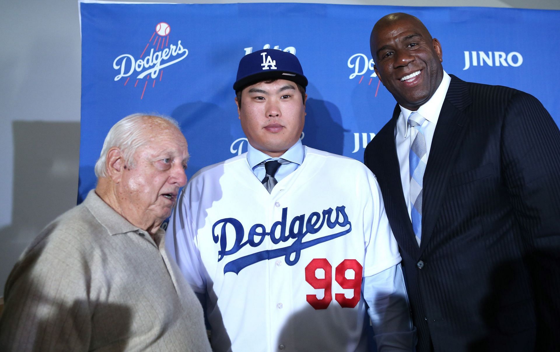 Does Magic Johnson own the Dodgers?