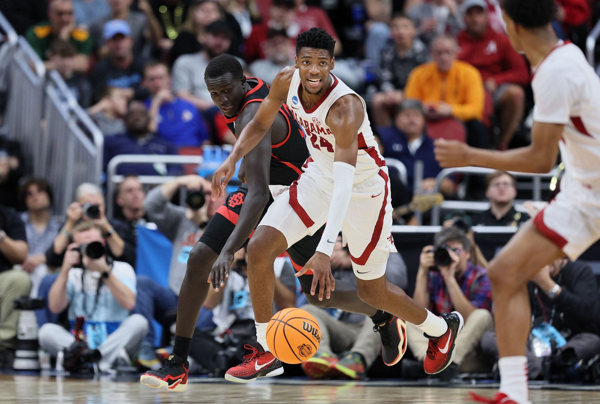 Miller was completely shut down by the Aztecs. (Image via Getty Images)