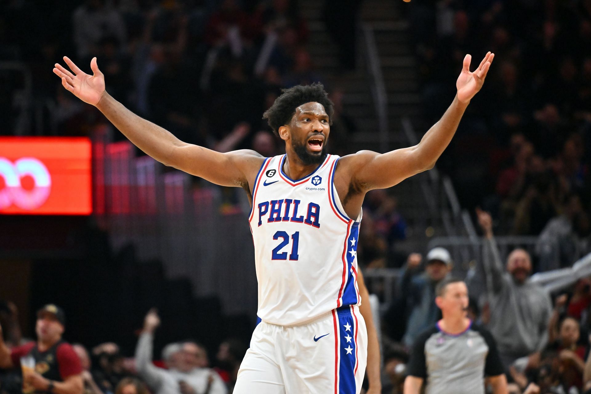 Joel Embiid accepts MVP trophy in front of Sixers fans at the