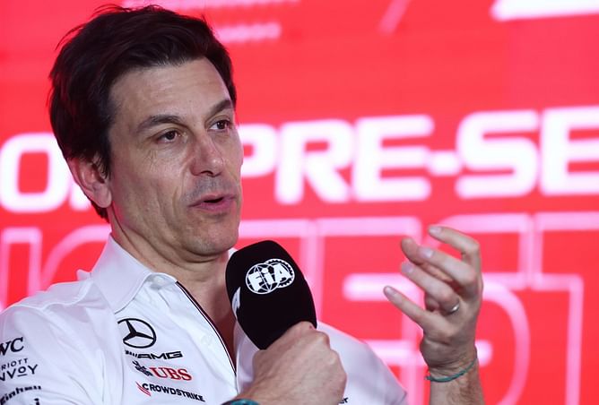 Mercedes boss Toto Wolff claims 'Aston Martin have shown how it's done'