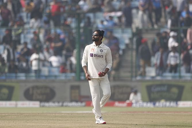 "Gave the Australians some easy balls " - Ian Chappell on Ravindra Jadeja's spell on Day 1 of 3rd IND vs AUS Test