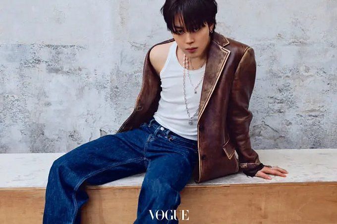 BTS Jimin's interviewer for Vogue Korea gushes about his beauty