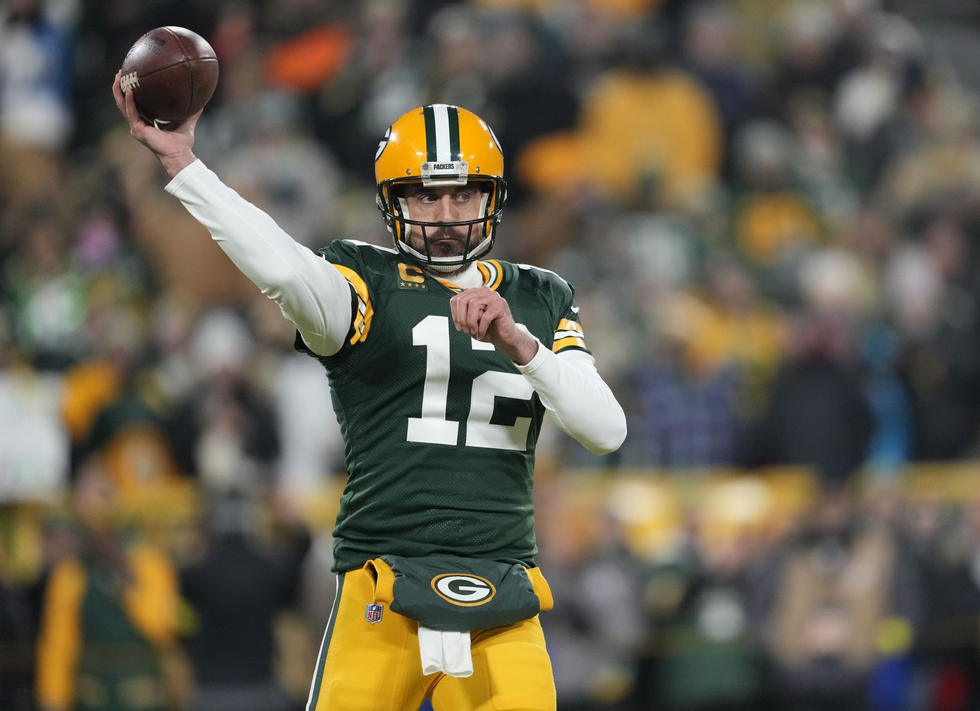 Aaron Rodgers: Veteran quarterback signs contract extension with Green Bay  Packers, NFL News