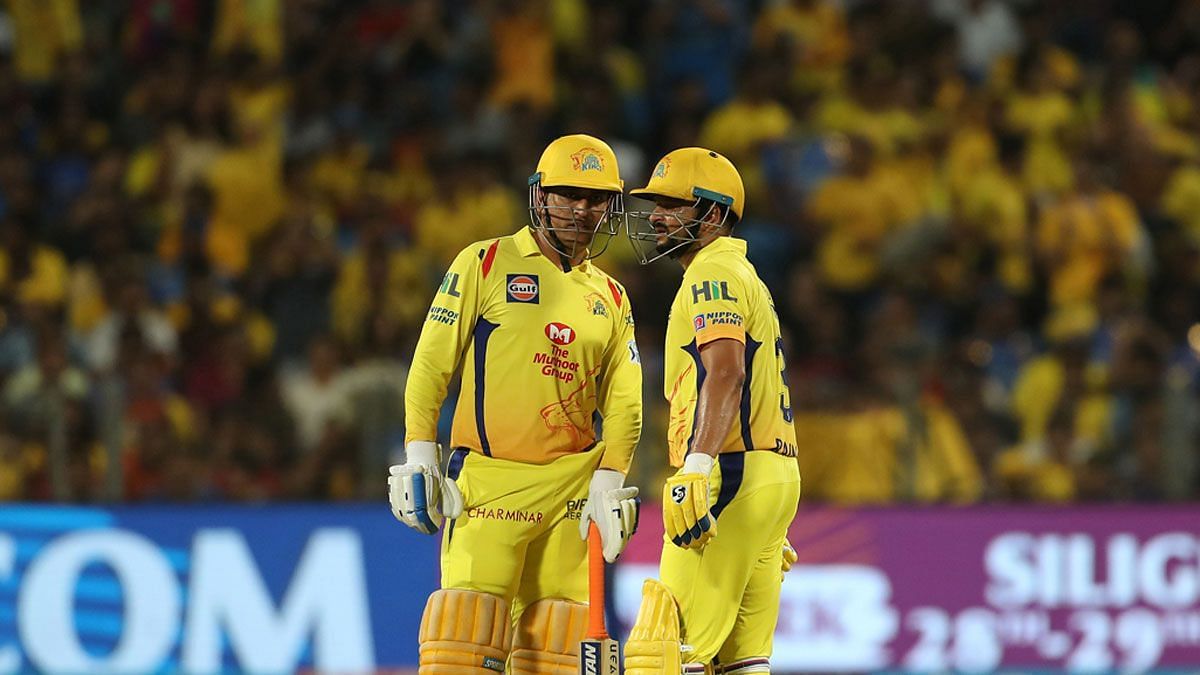 MS Dhoni (L) and Suresh Raina (P.C.:iplt20.com)