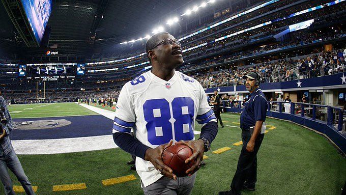 What is Michael Irvin's net worth? Exploring former Dallas Cowboys WR's NFL  career earnings