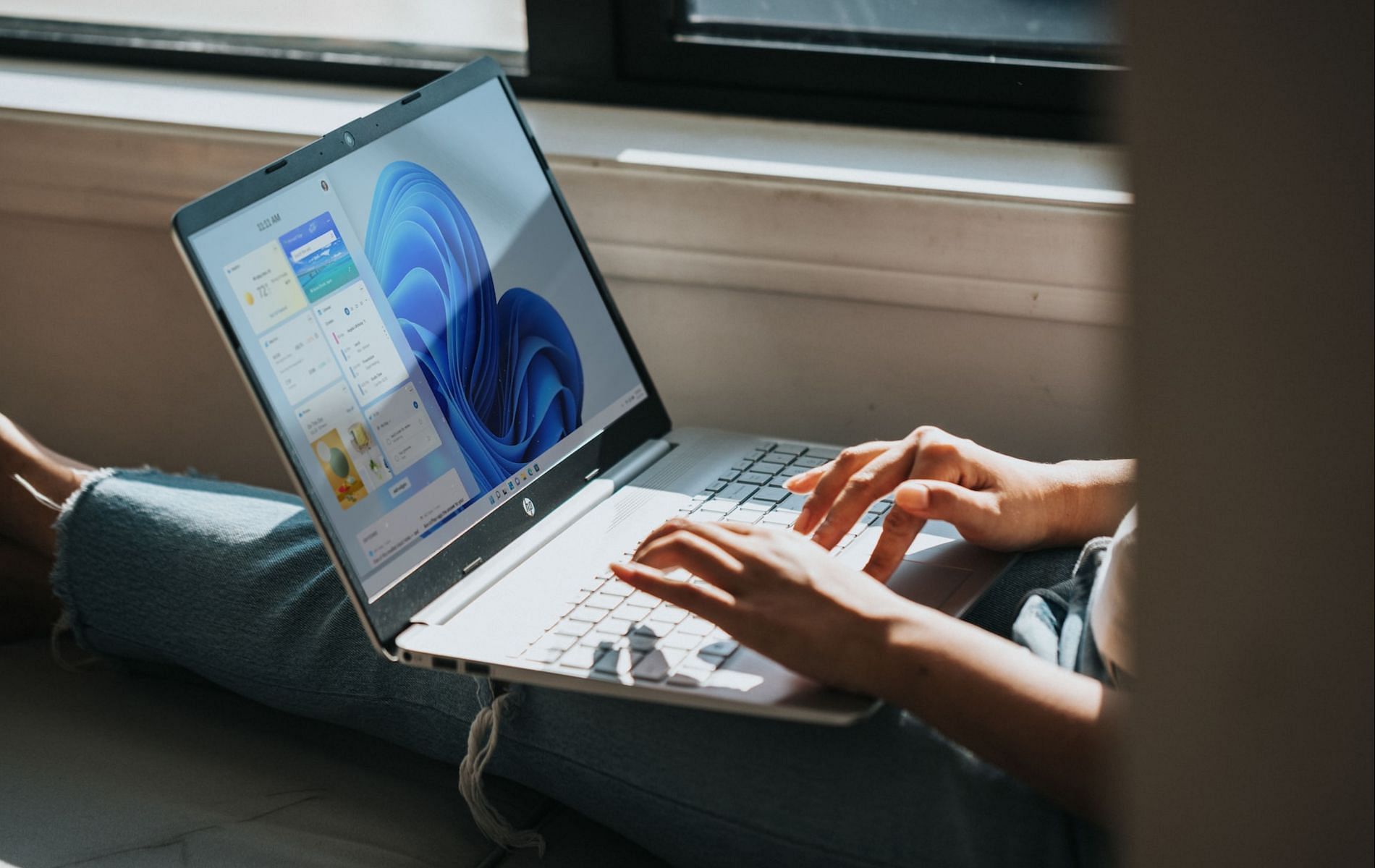 Here&rsquo;s how you can reset your Windows PC and clean all files easily (Image via Unsplash)