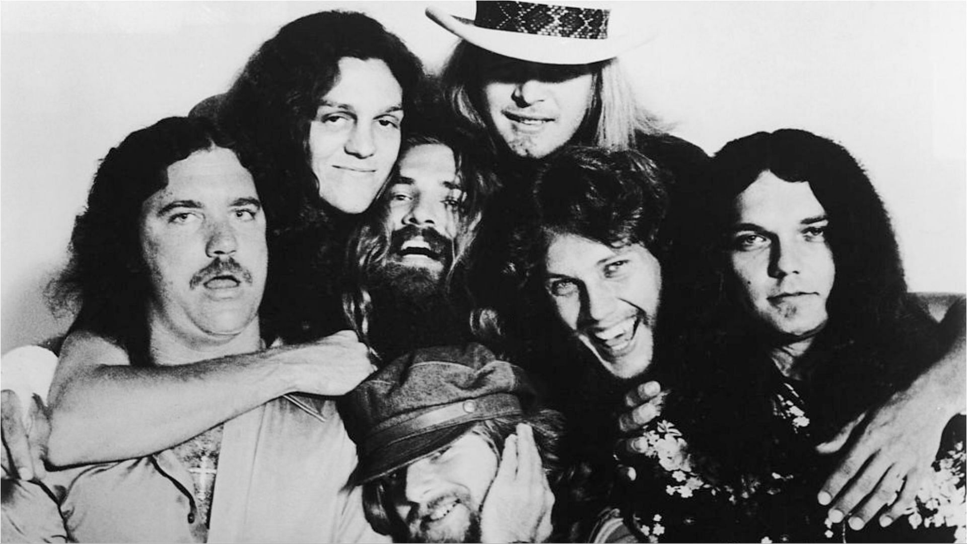 All the members of Lynyrd Skynyrd (Image via Hulton Archive/Getty Images)