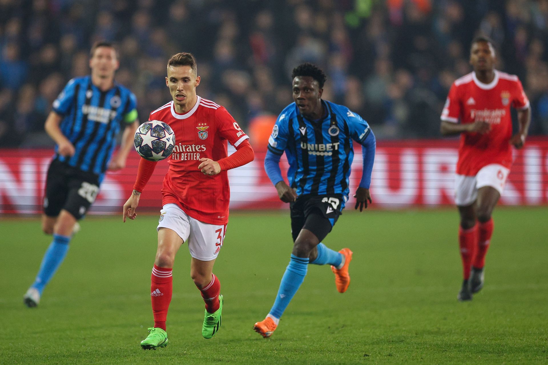 Club Brugge KV v SL Benfica: Round of 16 Leg One - UEFA Champions League