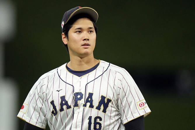 Baseball Twitter reacts to possibility that Shohei Ohtani could pitch vs. Team USA in World Baseball Classic final: "He’s throwing a perfect game"