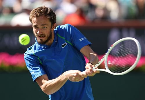 Daniil Medvedev competes against Frances Tiafoe at Indian Wells 2023.