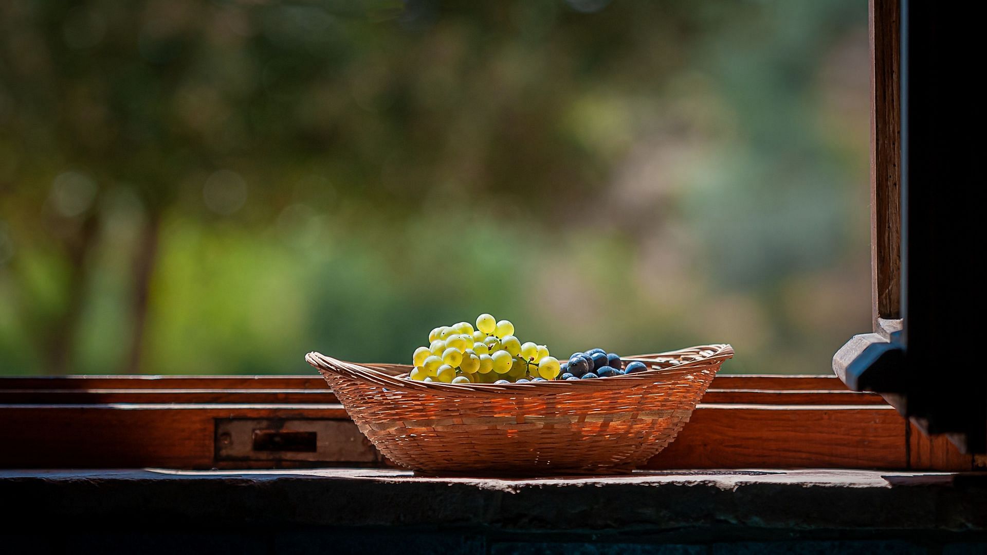 Grapes are a small, sweet fruit that grows in clusters. (Image Via Pexels)