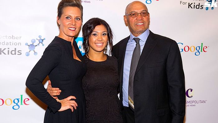 Reggie Jackson with his daughter Kimberly and son Kendall at the