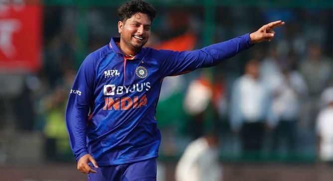 “I think he’ll feature in Chennai” – AB de Villiers backs Kuldeep Yadav for IND vs AUS 3rd ODI in Chennai