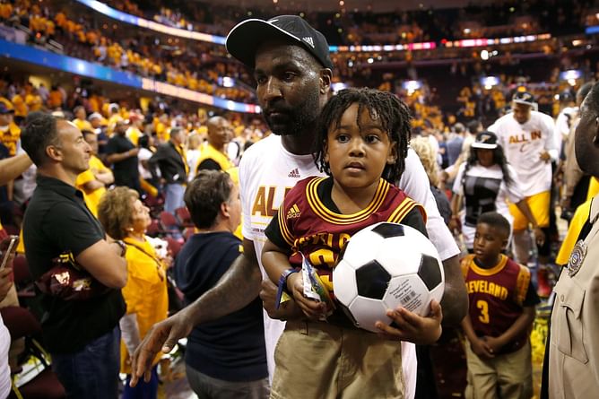 Kendrick Perkins on his mom getting killed by her best friend: "At the age of 5, I was up for adoption!", opens up about grandparents