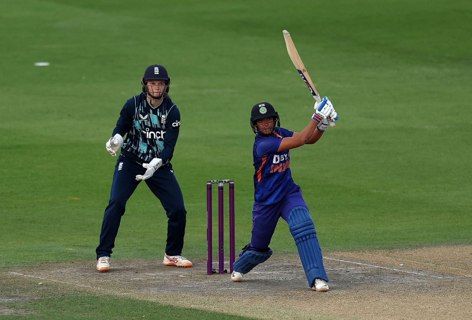 Harmanpreet can tear asunder a bowling line-up on her day