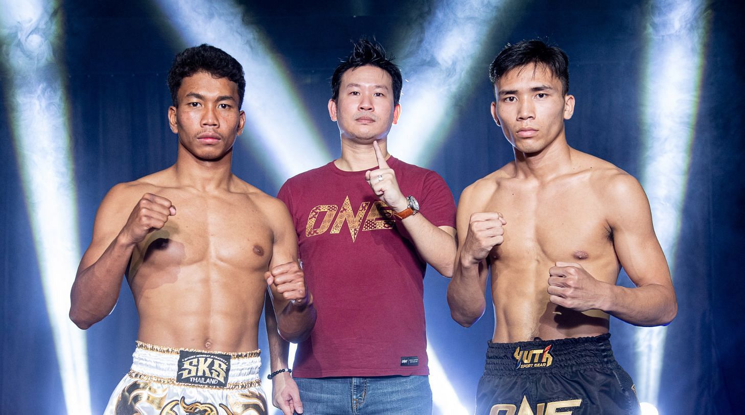 Petsukumvit (left) knocked out Petchmuangsri (right) with a vicious barrage. | Photo by ONE Championship