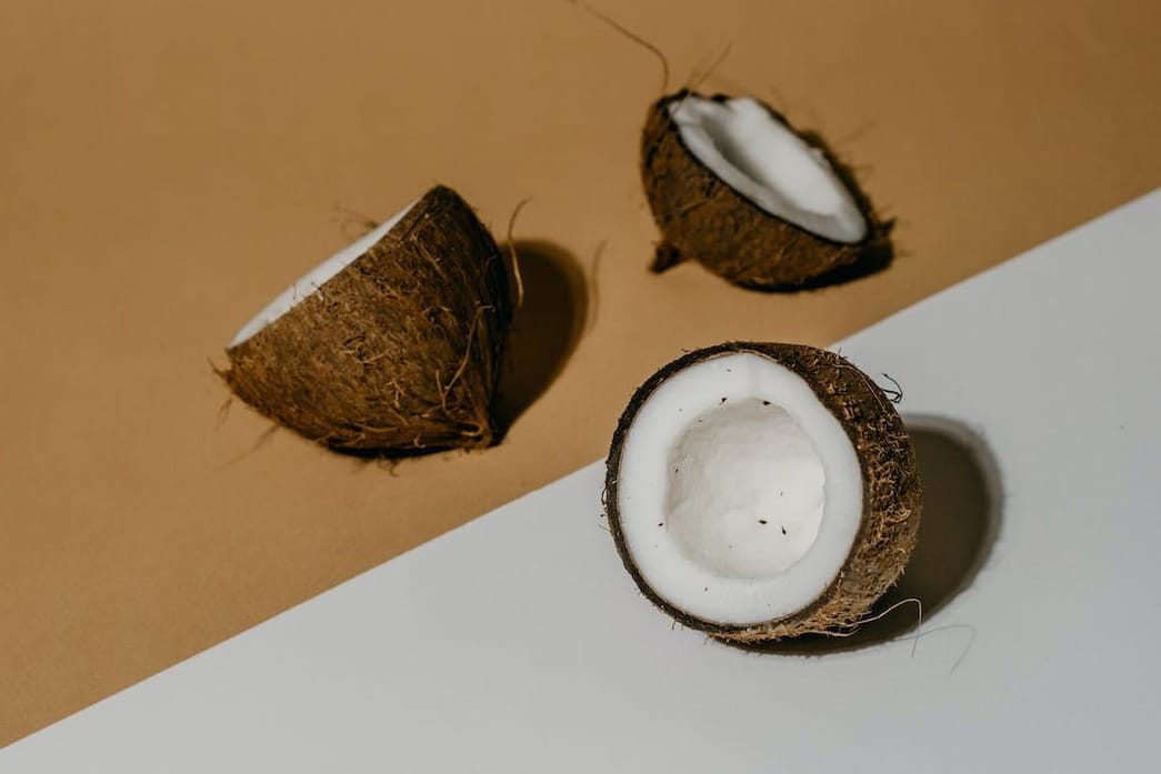 A Comprehensive Guide to Nutrition in Coconut Milk
