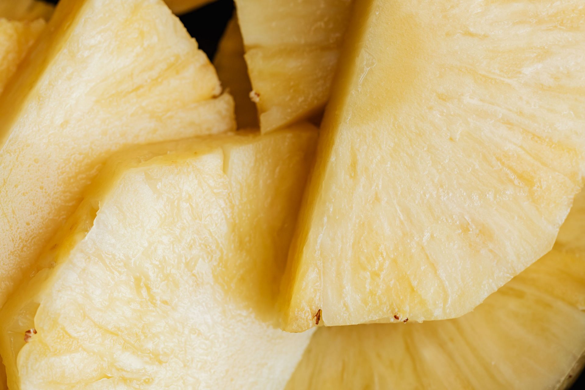 Pineapple contains bromelain, an enzyme with numerous health benefits (Image via Pexels)