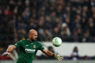 Pepe Reina is the first-choice keeper of Villarreal for the second half of this season