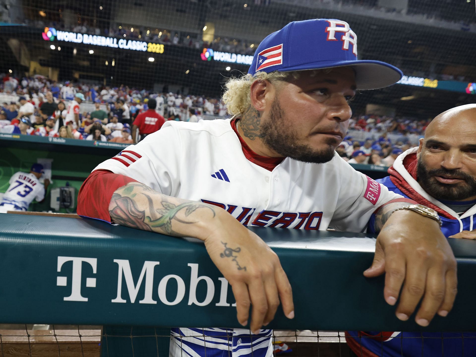 Puerto Rico breaks world record as baseball fans go blond