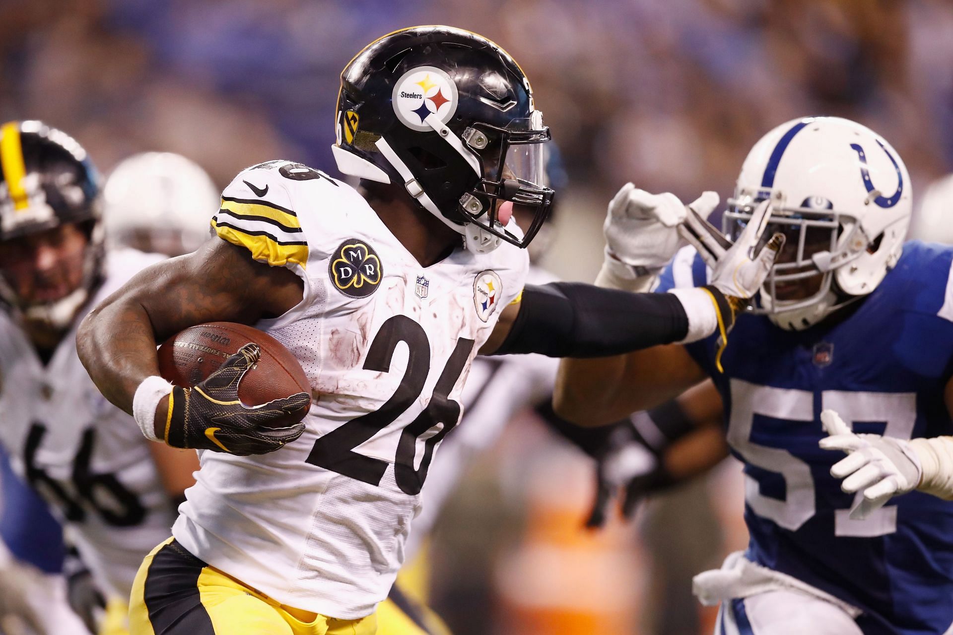Le&#039;Veon Bell Pittsburgh Steelers v Indianapolis Colts