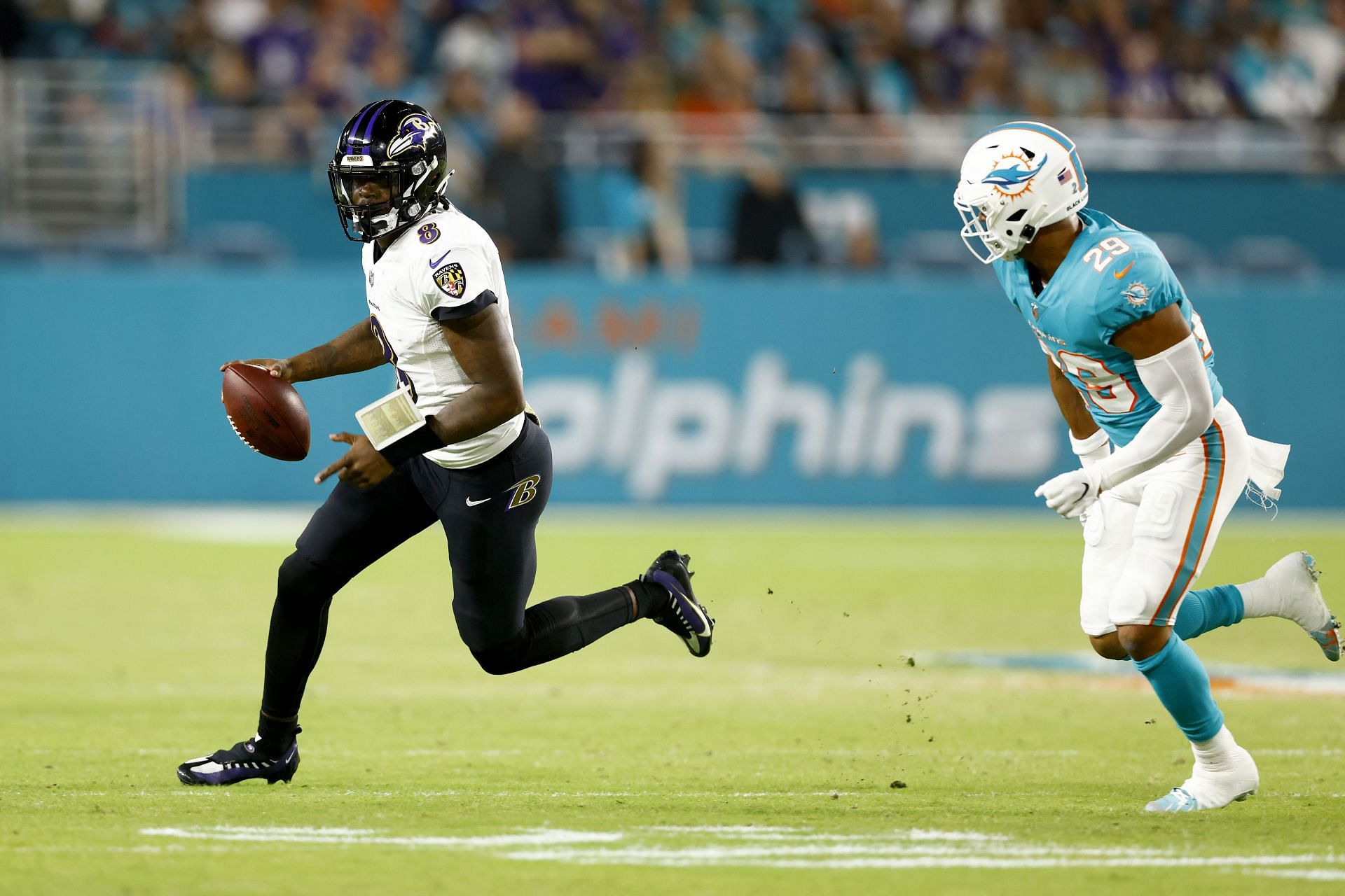 Lamar Jackson trade request starts drama for Dolphins player after he tries  to recruit the QB to Miami 