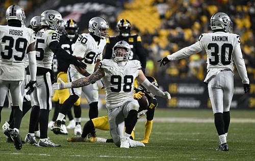 Las Vegas Raiders vs. Pittsburgh Steelers