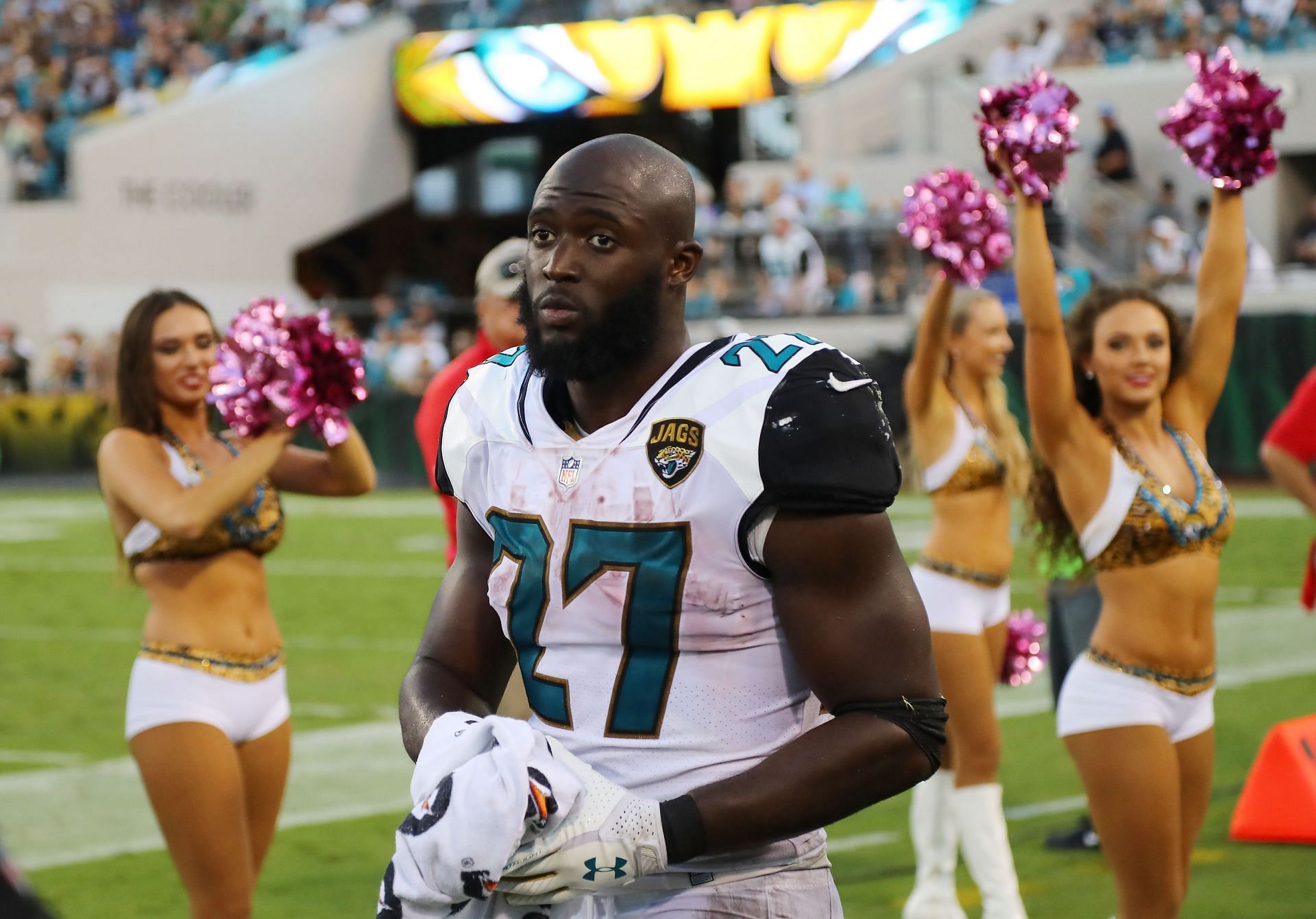 Leonard Fournette net worth 2021: How long is Fournette's contract?