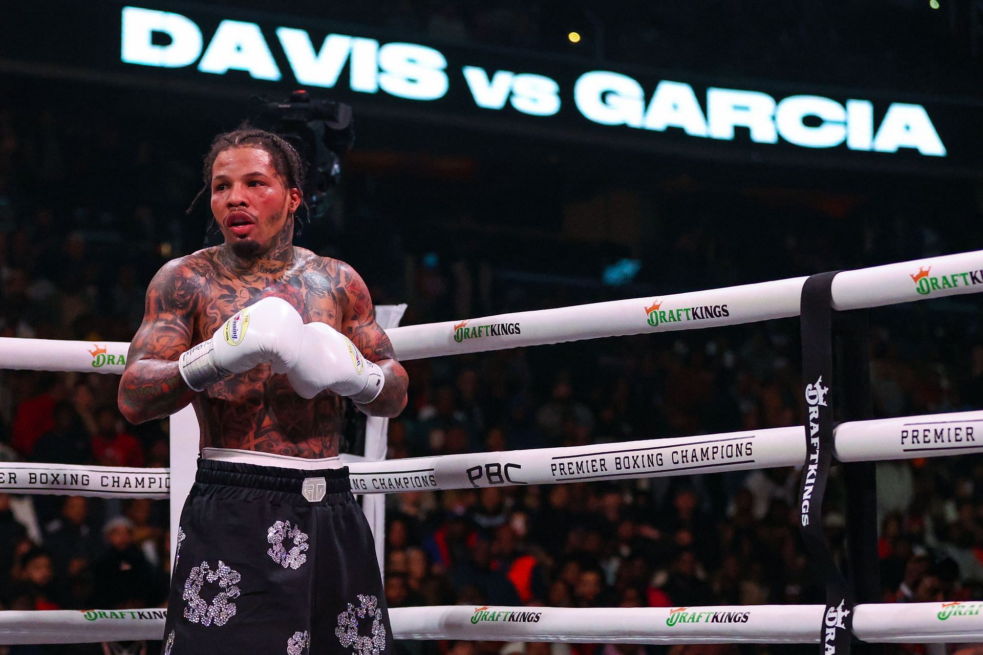 Gervonta Davis v Hector Luis Garcia