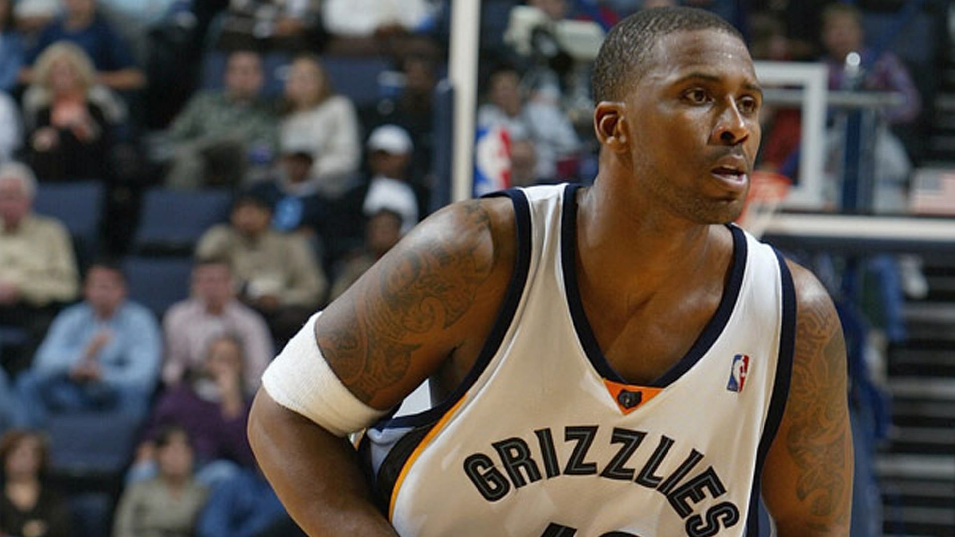 Lorenzen Wright in action for the Memphis Grizzlies [Source: CNN]