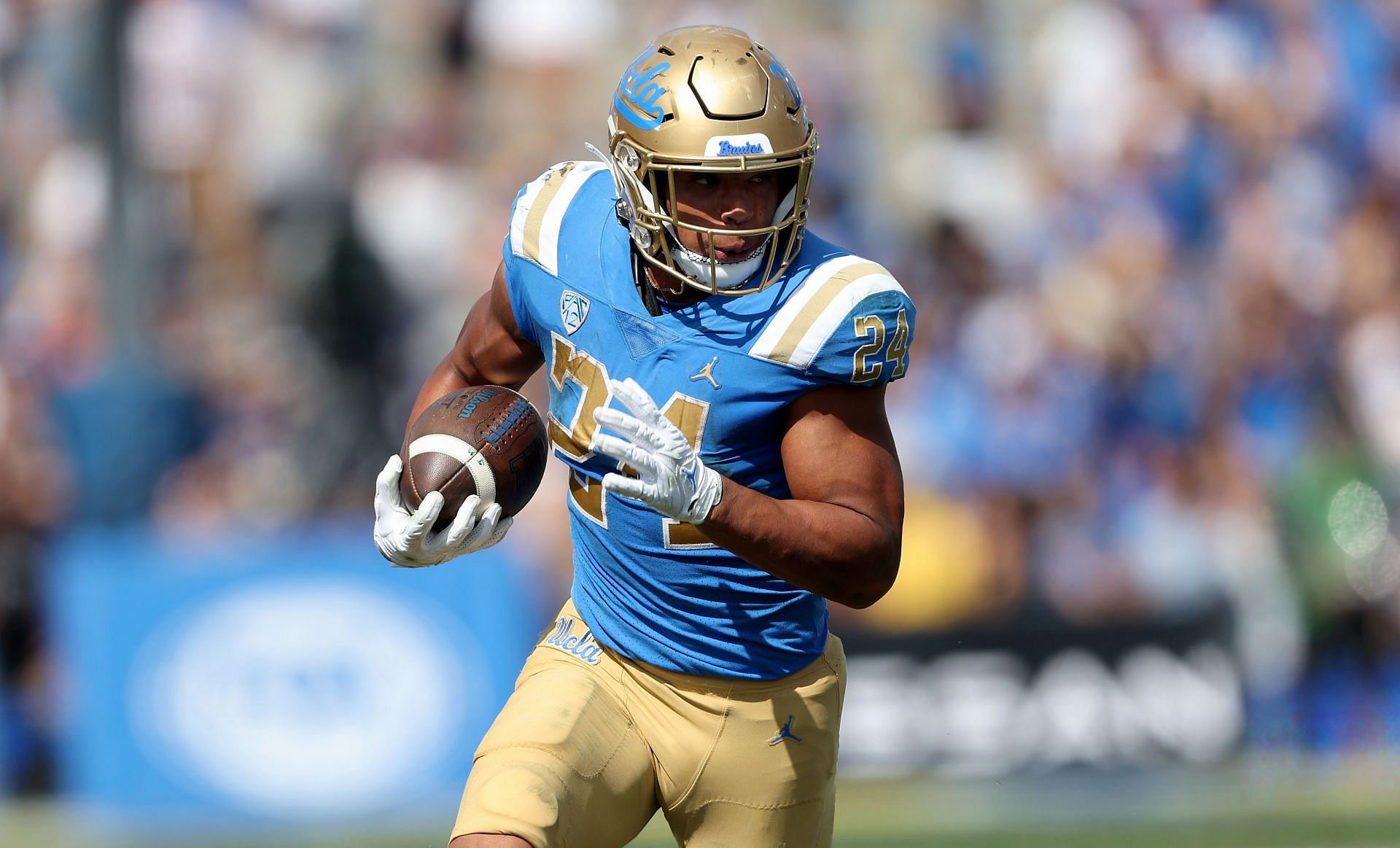 2023 NFL Draft: RB Zach Charbonnet, UCLA, Pick No. 52