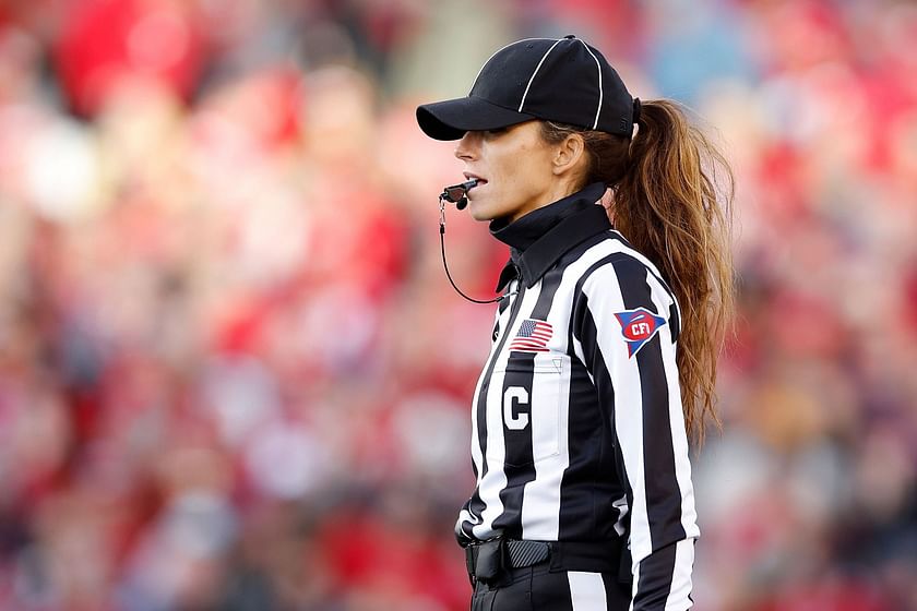 What we learned from the first full-time woman ref on the NFL field