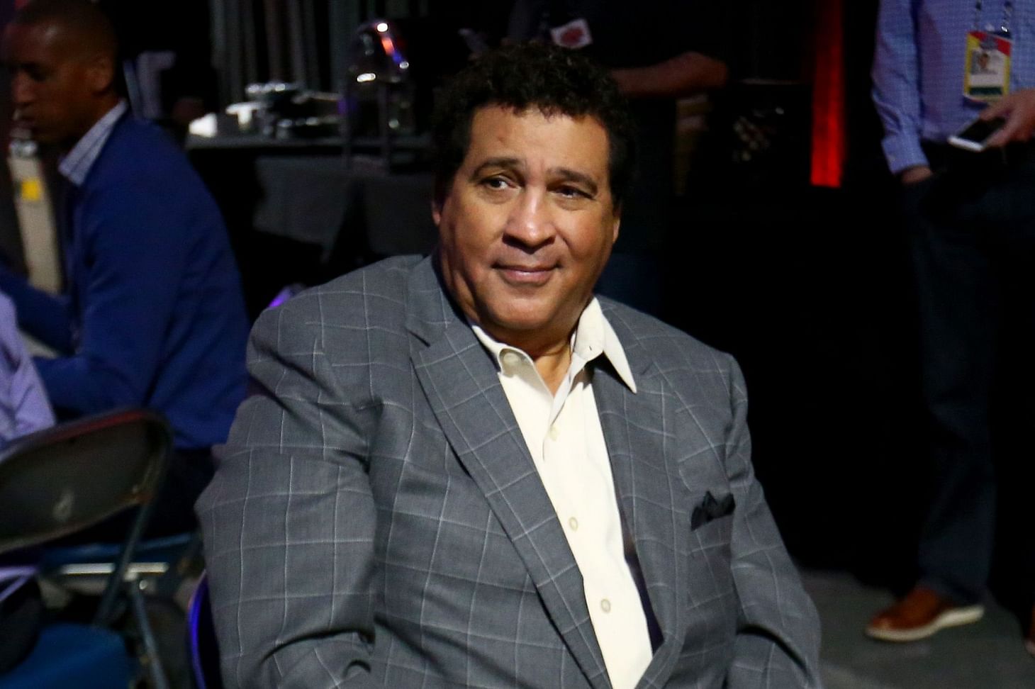 Revisiting the legacy of Greg Gumbel as CBS pulls iconic broadcaster