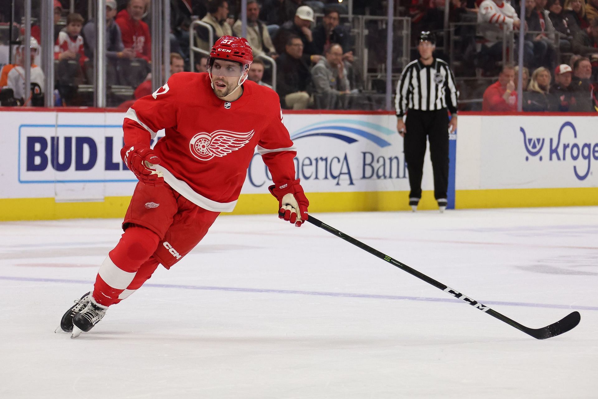 Detroit Red Wings Trade Rumors 2 forwards potentially on way out
