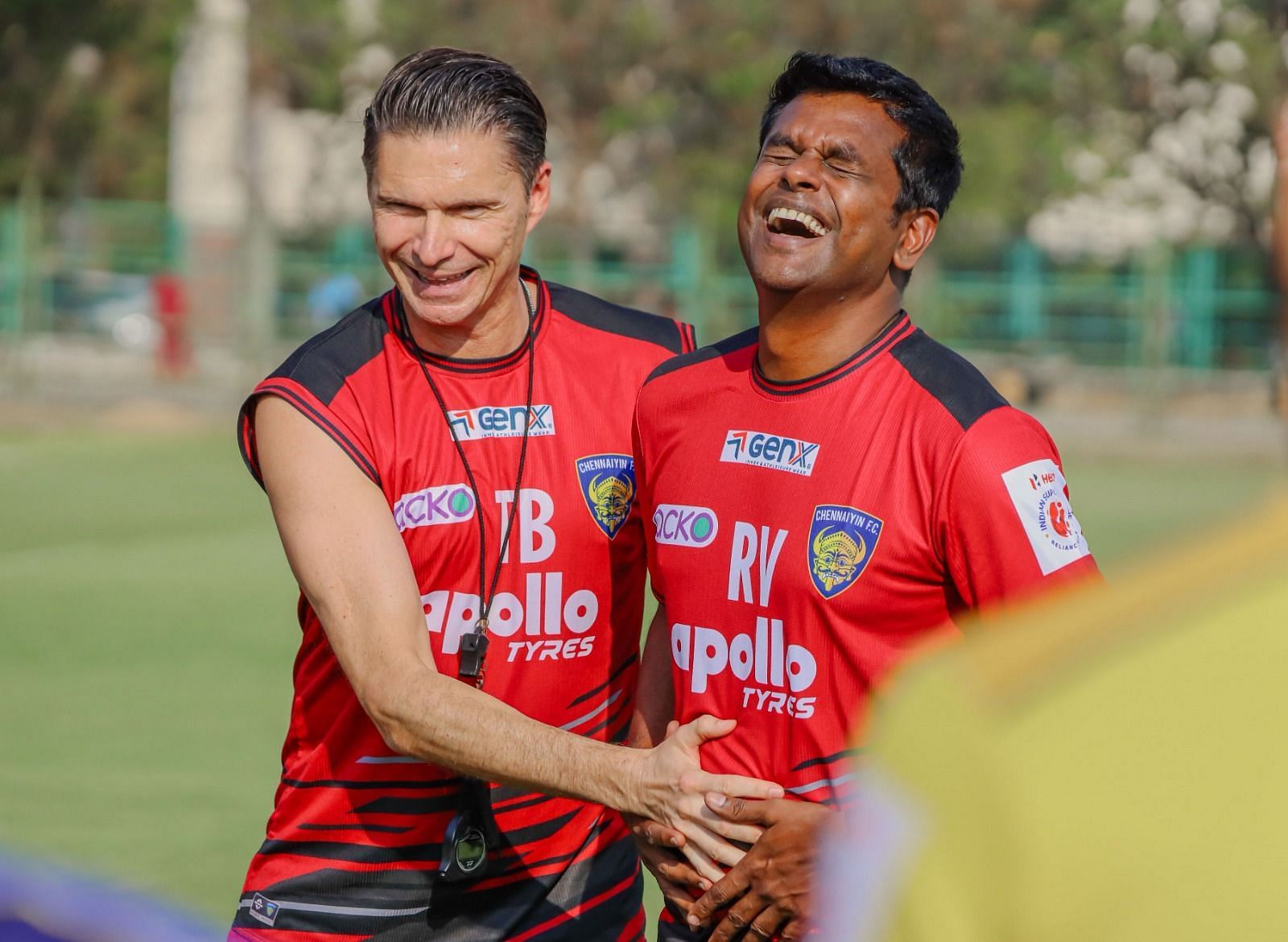 Chennaiyin FC head coach Thomas Brdaric with new assistant coach Raman Vijayan (right). [Credits: Chennaiyin FC Media]