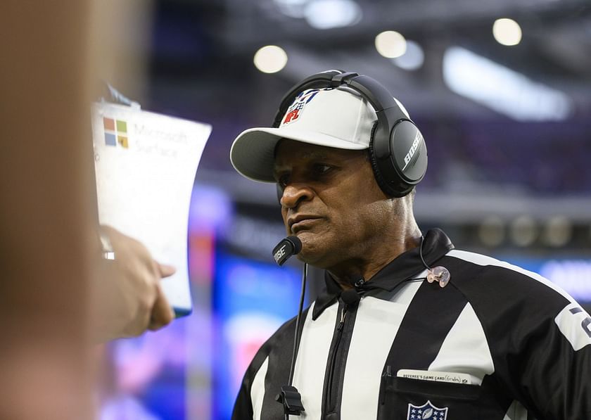 Don't let the door hit you' – Jerome Boger retirement news has fans  mercilessly clowning NFL ref