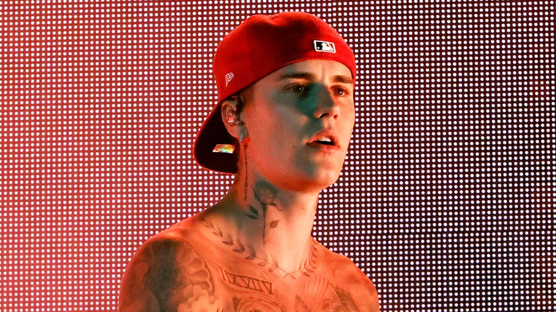 Justin Bieber health update explored as singer reveals face mobility