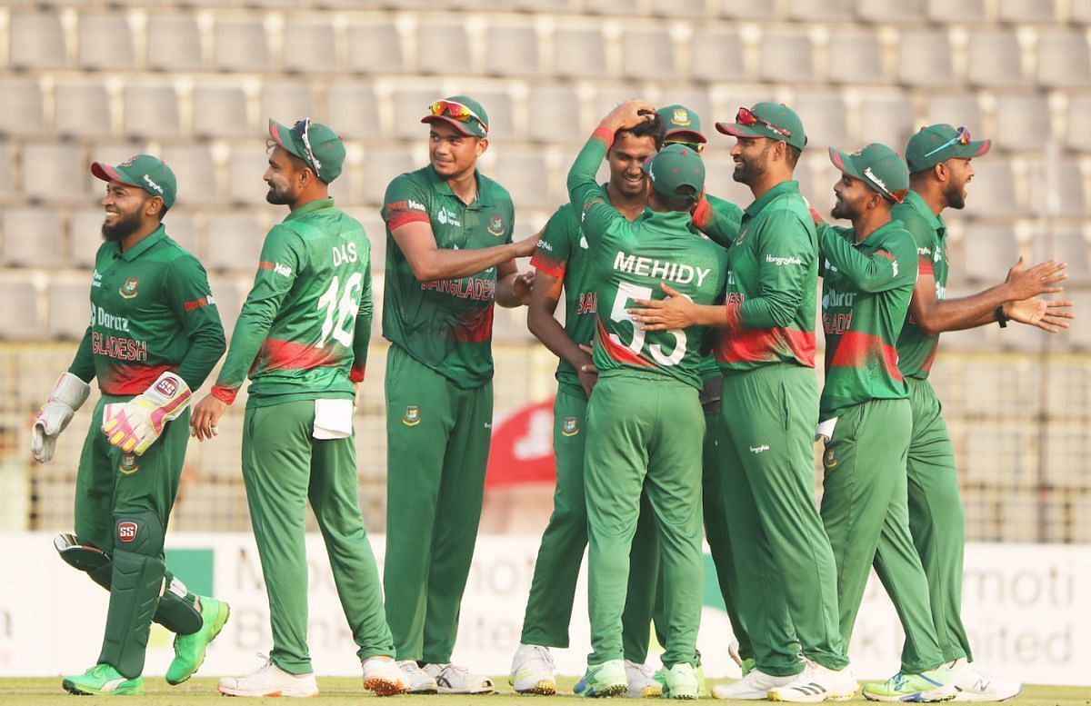 बांग्लादेश के गेंदबाजों ने शानदार प्रदर्शन किया 