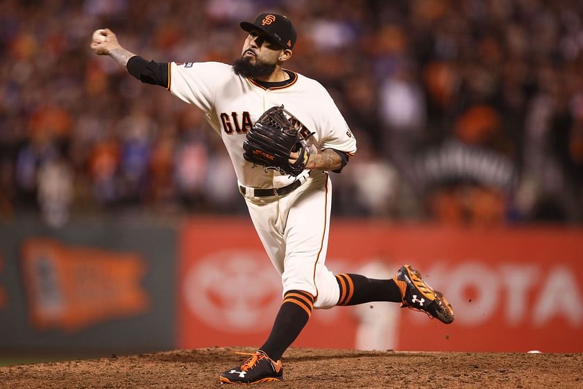 San Francisco Giants fans react to former closer Sergio Romo signing  non-roster deal to throw last career pitch in exhibition finale: Welcome  home!