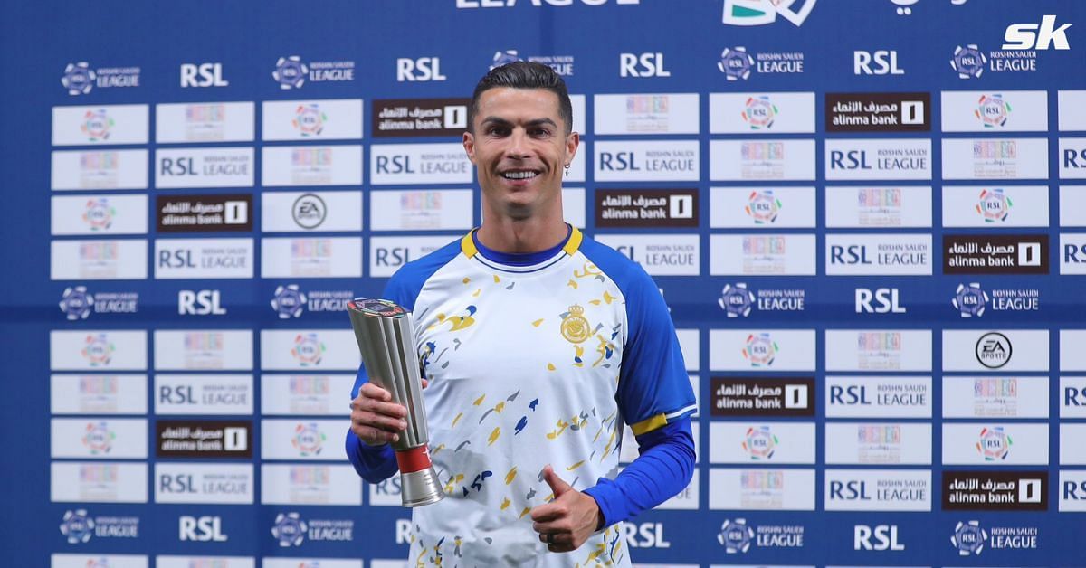 Cristiano Ronaldo was presented with the SPL award