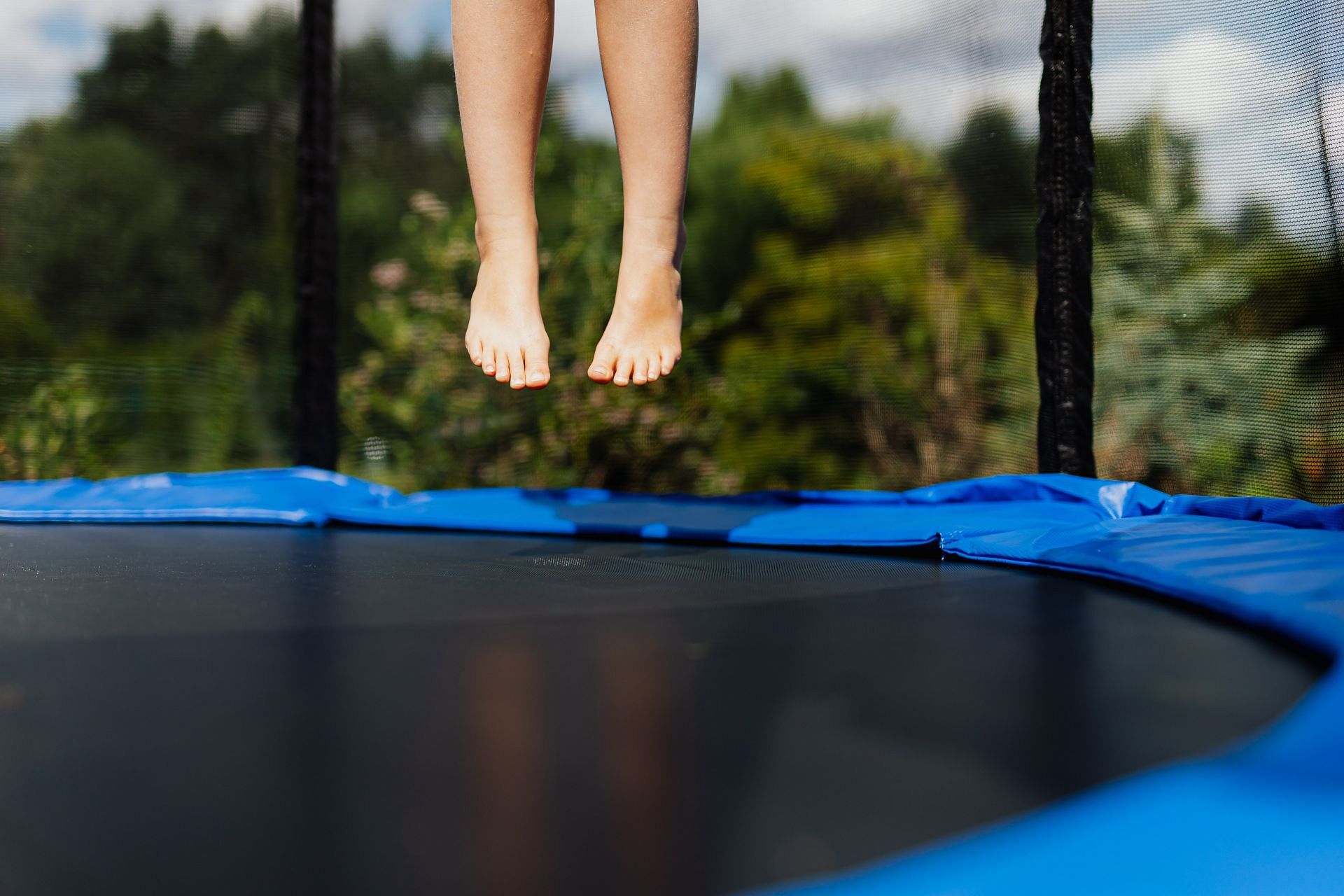 Exercising on a trampoline is a good way to get in that cardio workout (Image via Pexels @Karolina Grabowska)